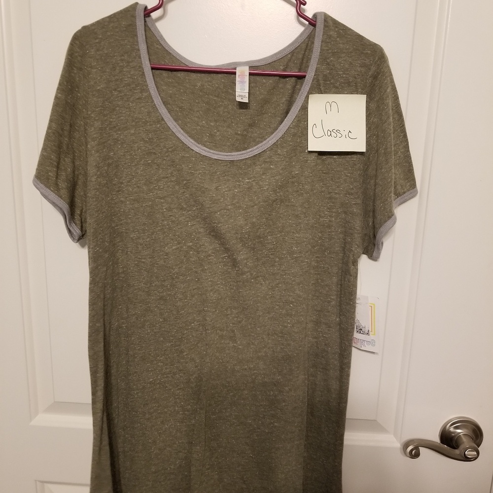 Lularoe classic t